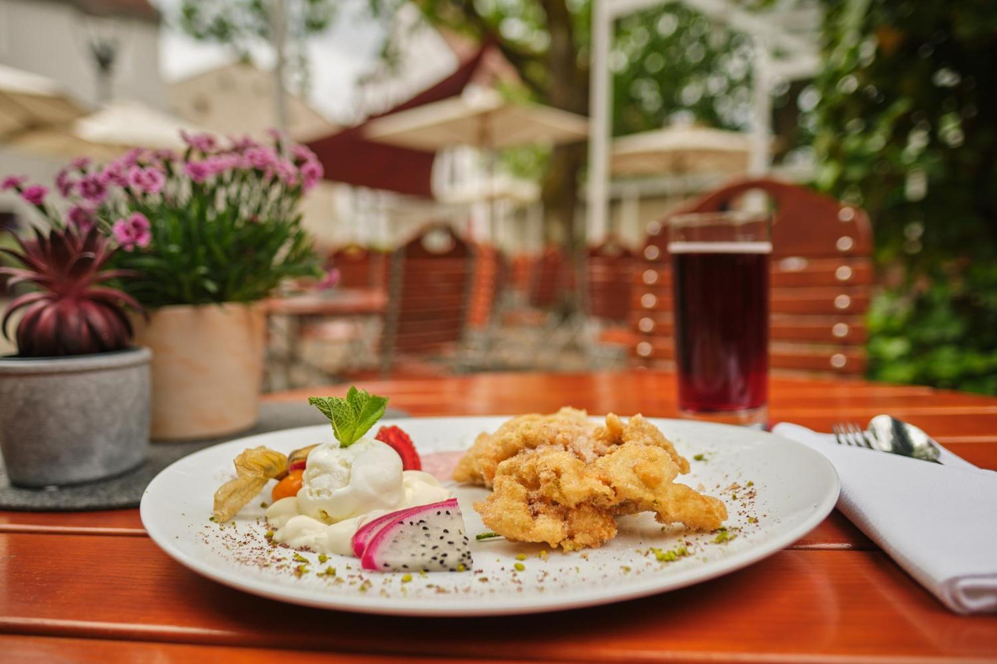 Fuchsbraeu Hotel Beilngries Bagian luar foto